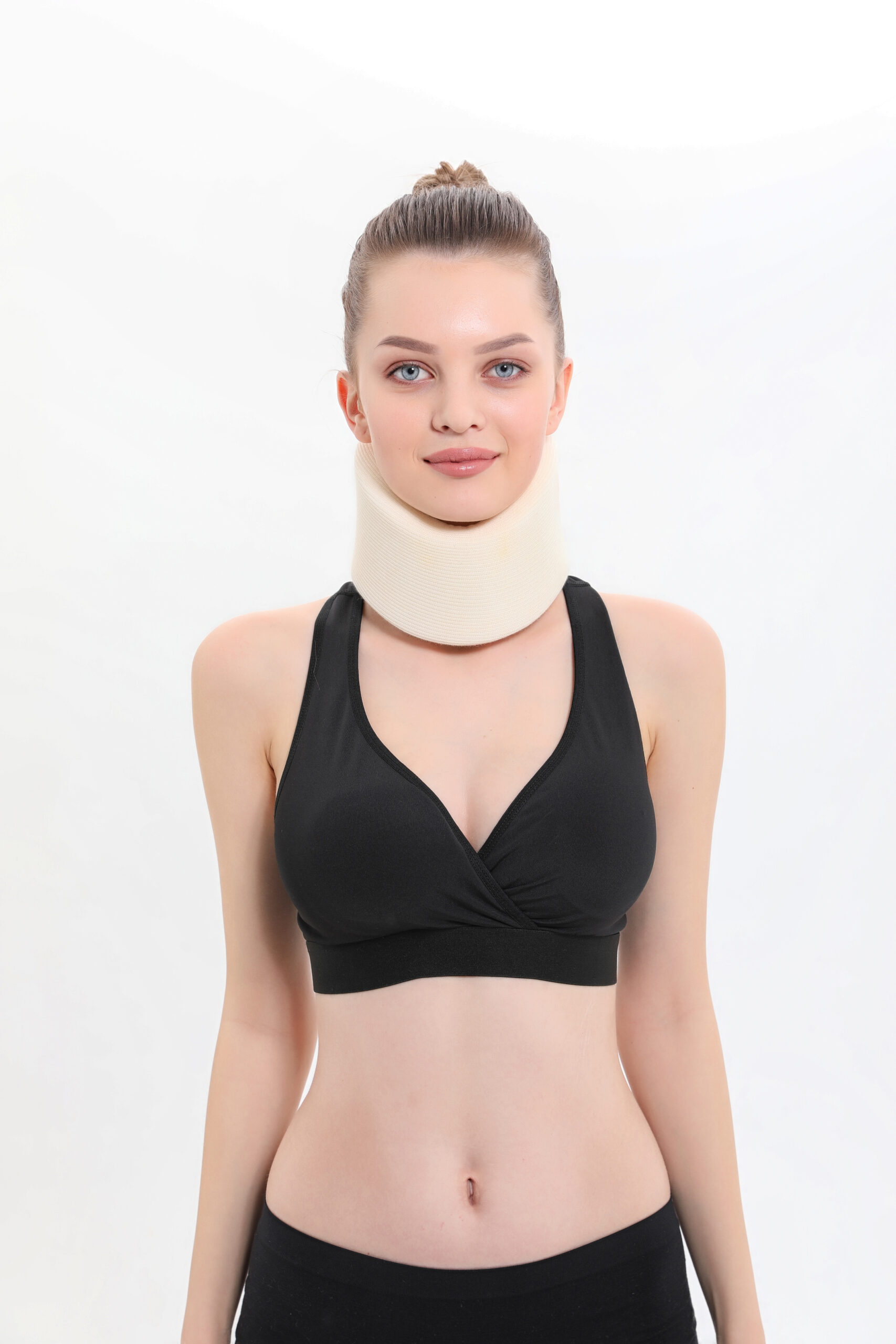კისრის ორთეზი BG 001- soft collar (sponge)